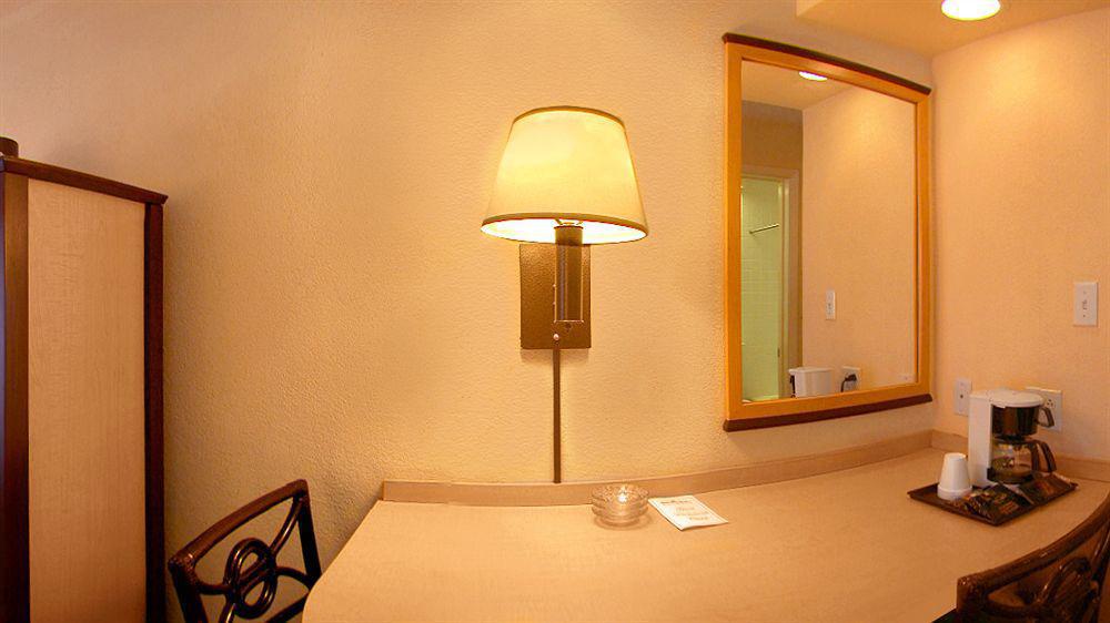 Hotel Nassau Palm Extérieur photo