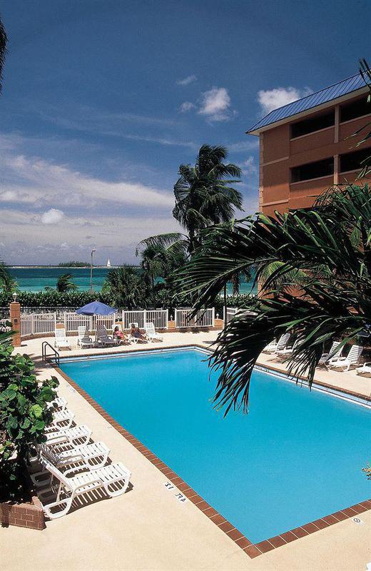 Hotel Nassau Palm Extérieur photo